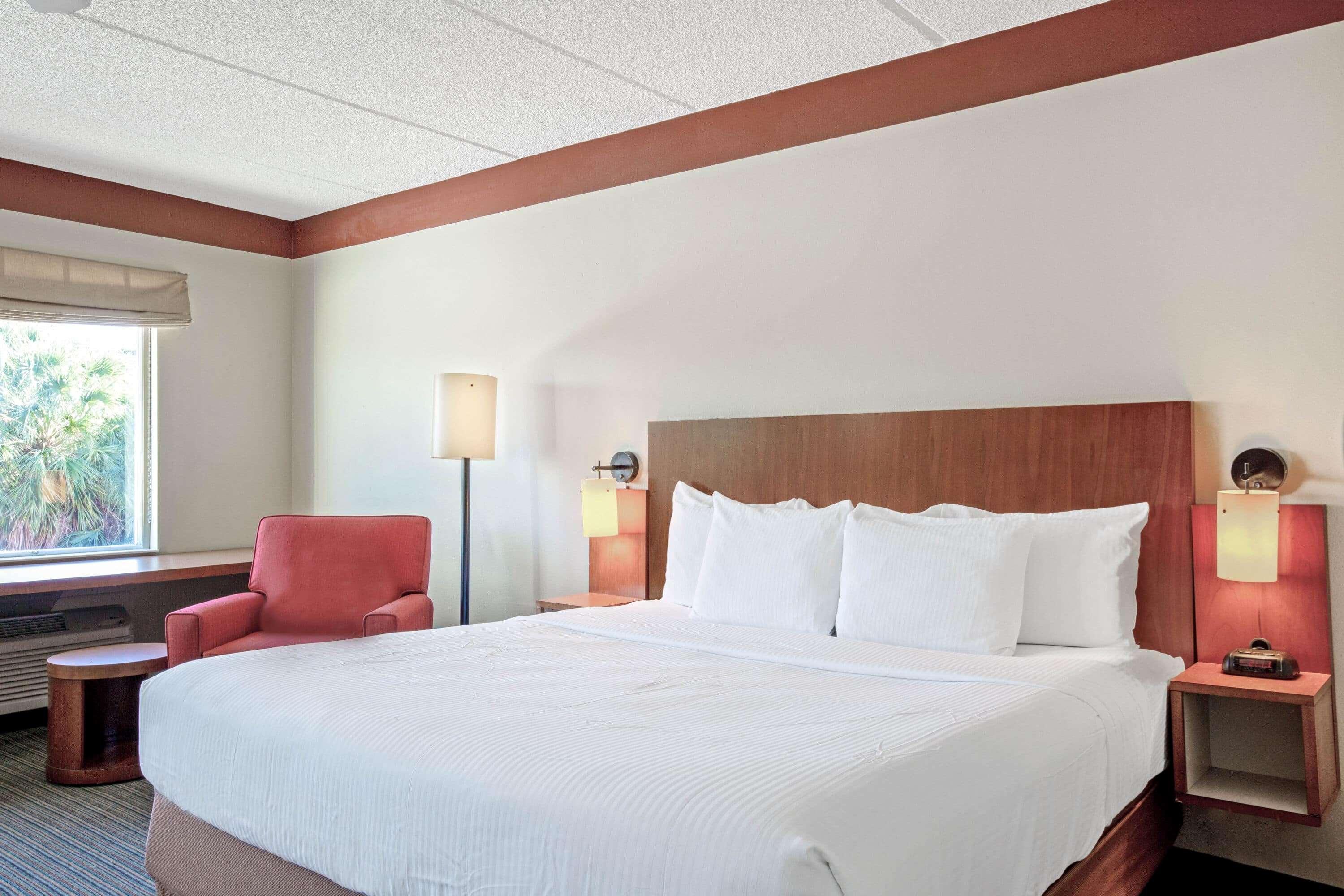 La Quinta By Wyndham Miami Cutler Bay Hotel Exterior photo